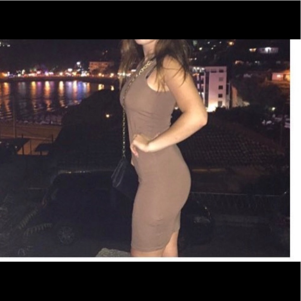 Body on party dress